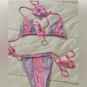 Dippin’ Daisy’s bikini set